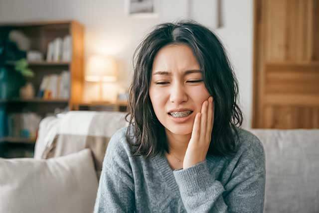 女性
